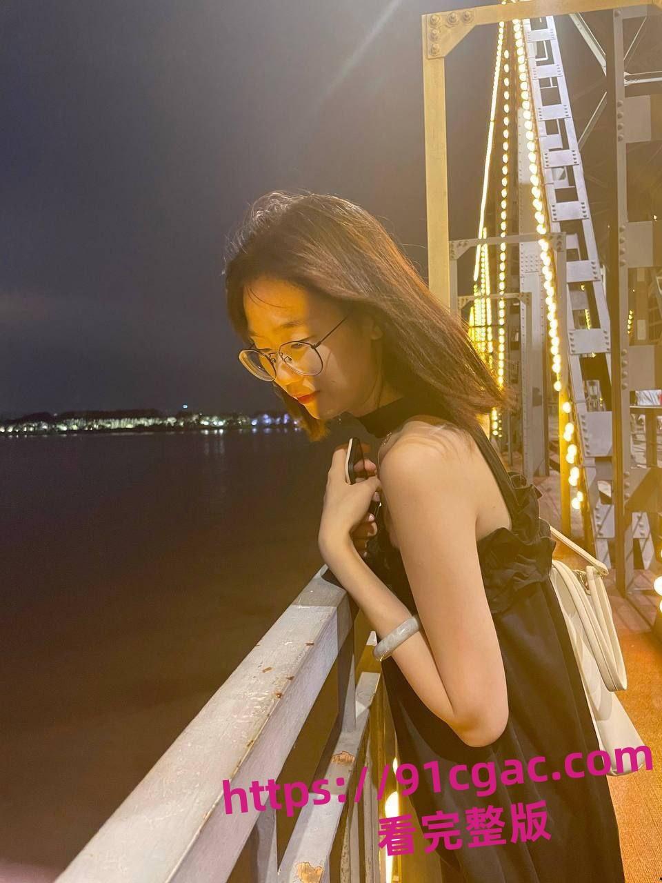 哈尔滨医科大学研究生 宦雅昕 大尺度私密照流出 后入顶臀的医师一个字就是爽！-6