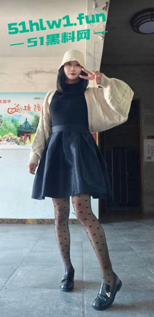 山东潍坊少妇快手【郑丹丹的丹】超级淫荡骚货喜欢吃精液，勾引体育生操逼聊天记录曝光。-16